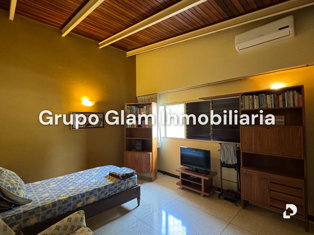 Casa en San Román, Caracas – 26