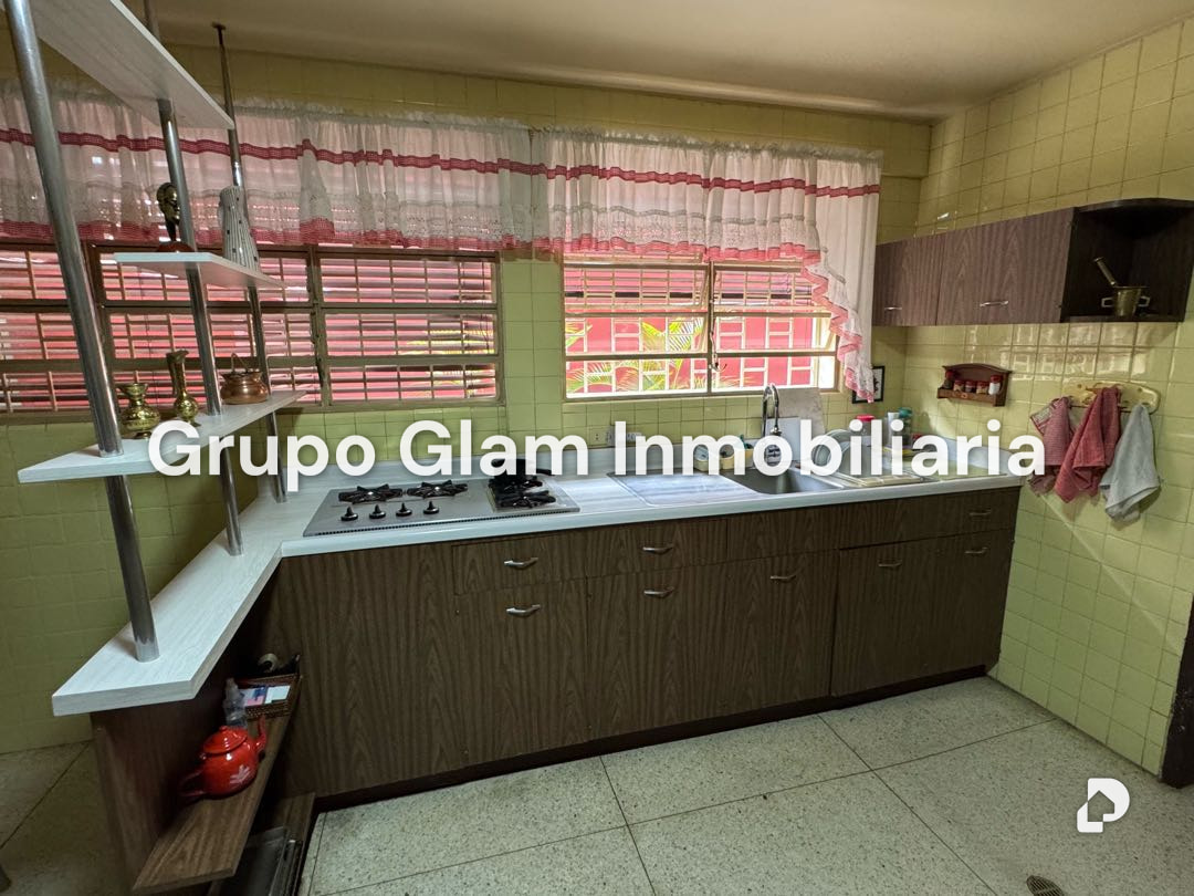 Casa en San Román, Caracas – 16