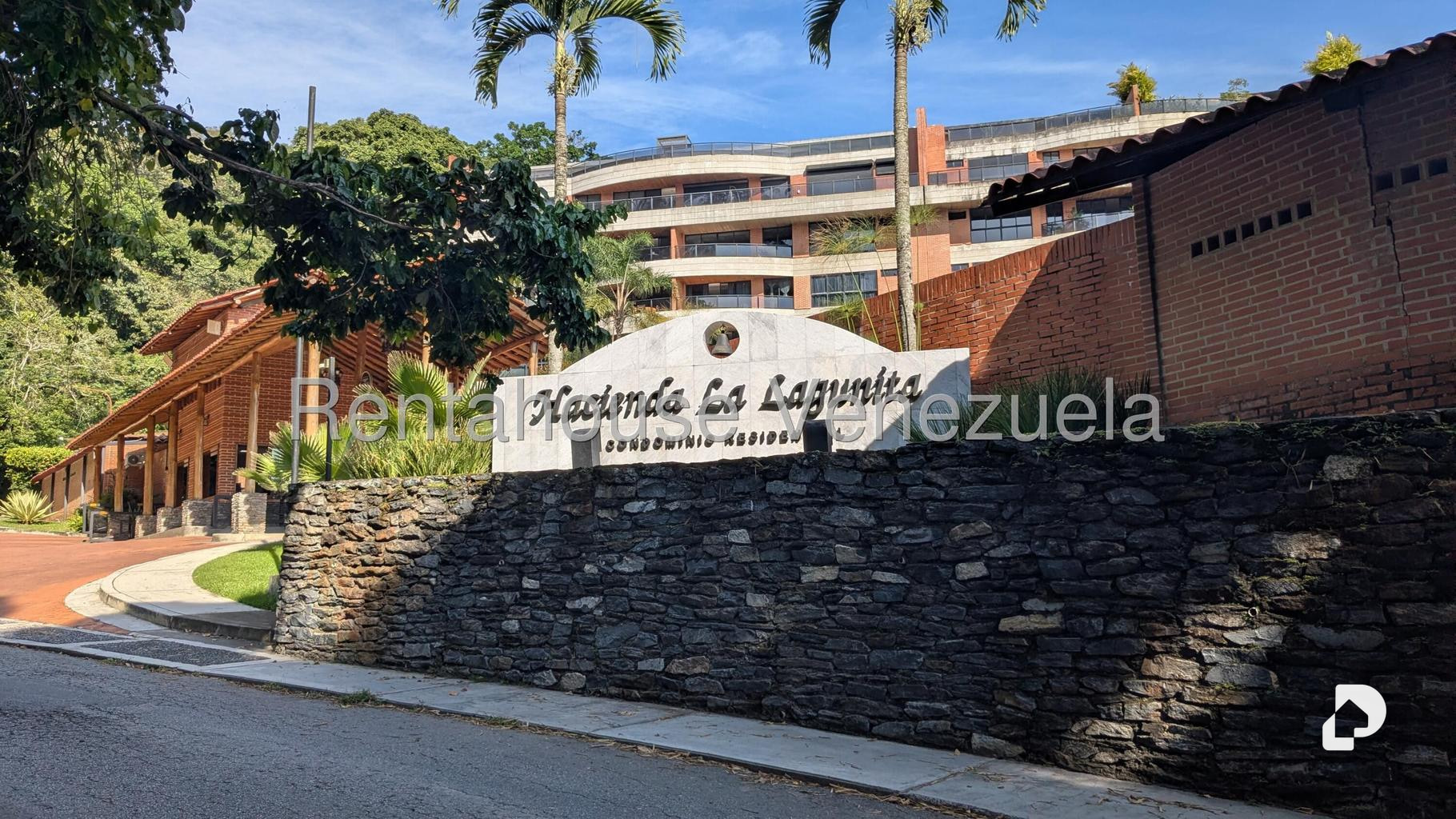 Apartamento en La Lagunita Country Club, Caracas – 2