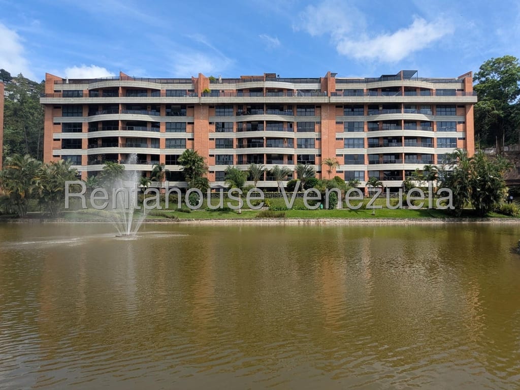 Apartamento en La Lagunita Country Club, Caracas - 1