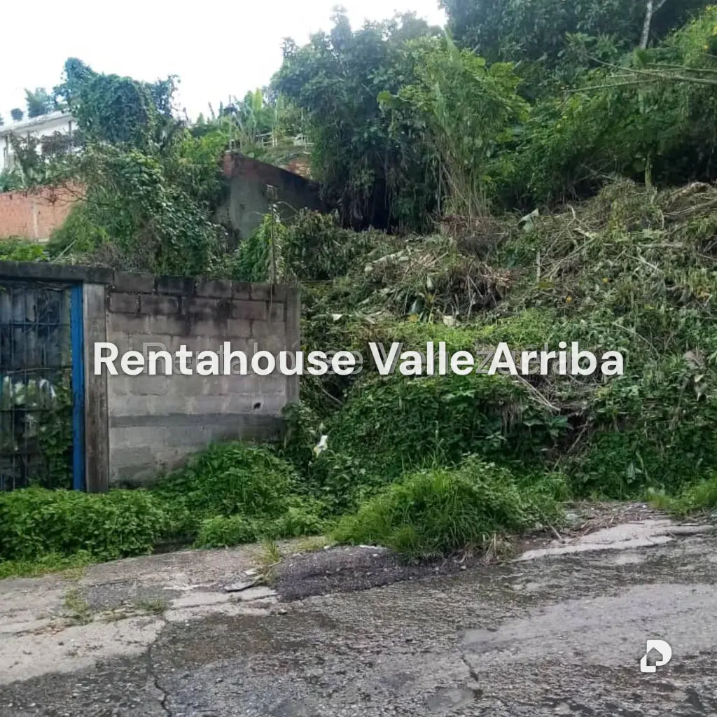 Terreno en Hoyo de la Puerta, Caracas – 5