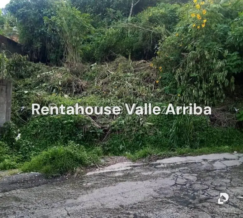 Terreno en Hoyo de la Puerta, Caracas – 10