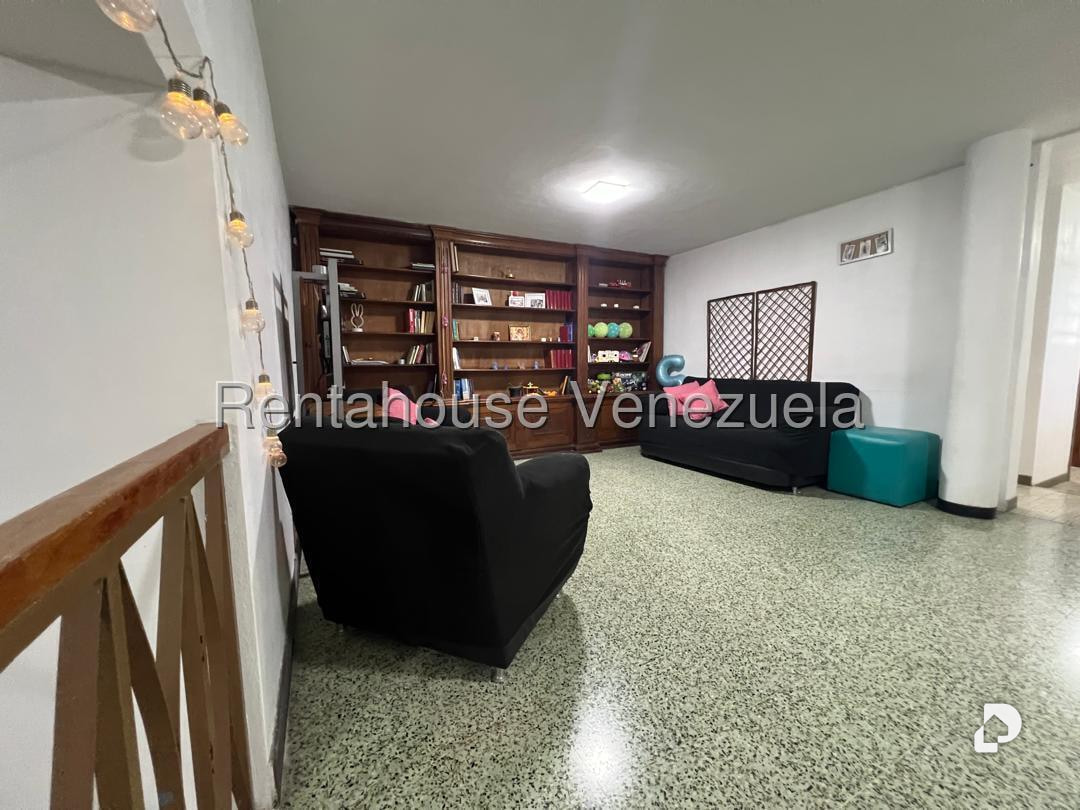 Casa en San Bernardino, Caracas – 18