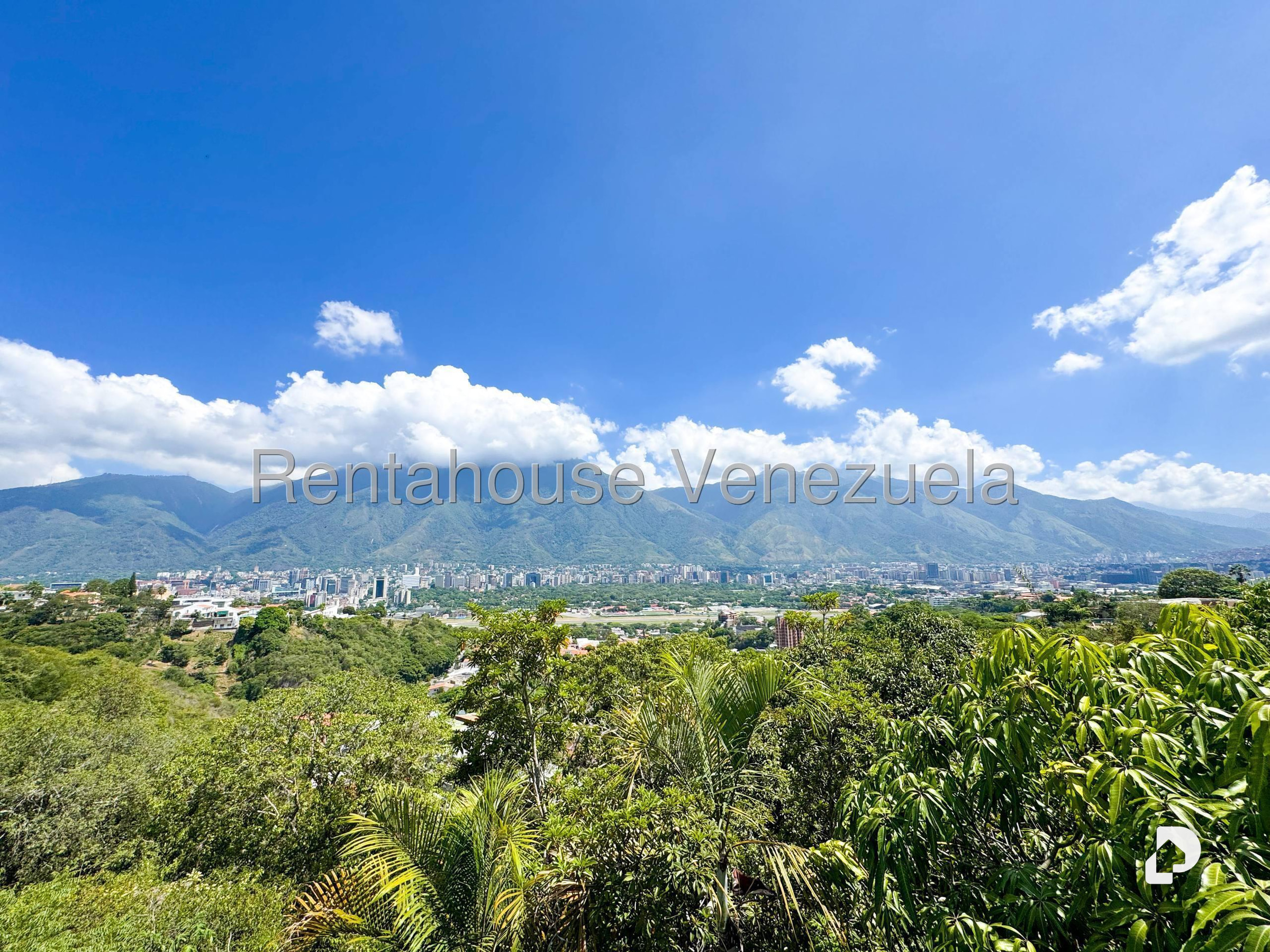 Casa en Lomas del Mirador, Caracas – 39