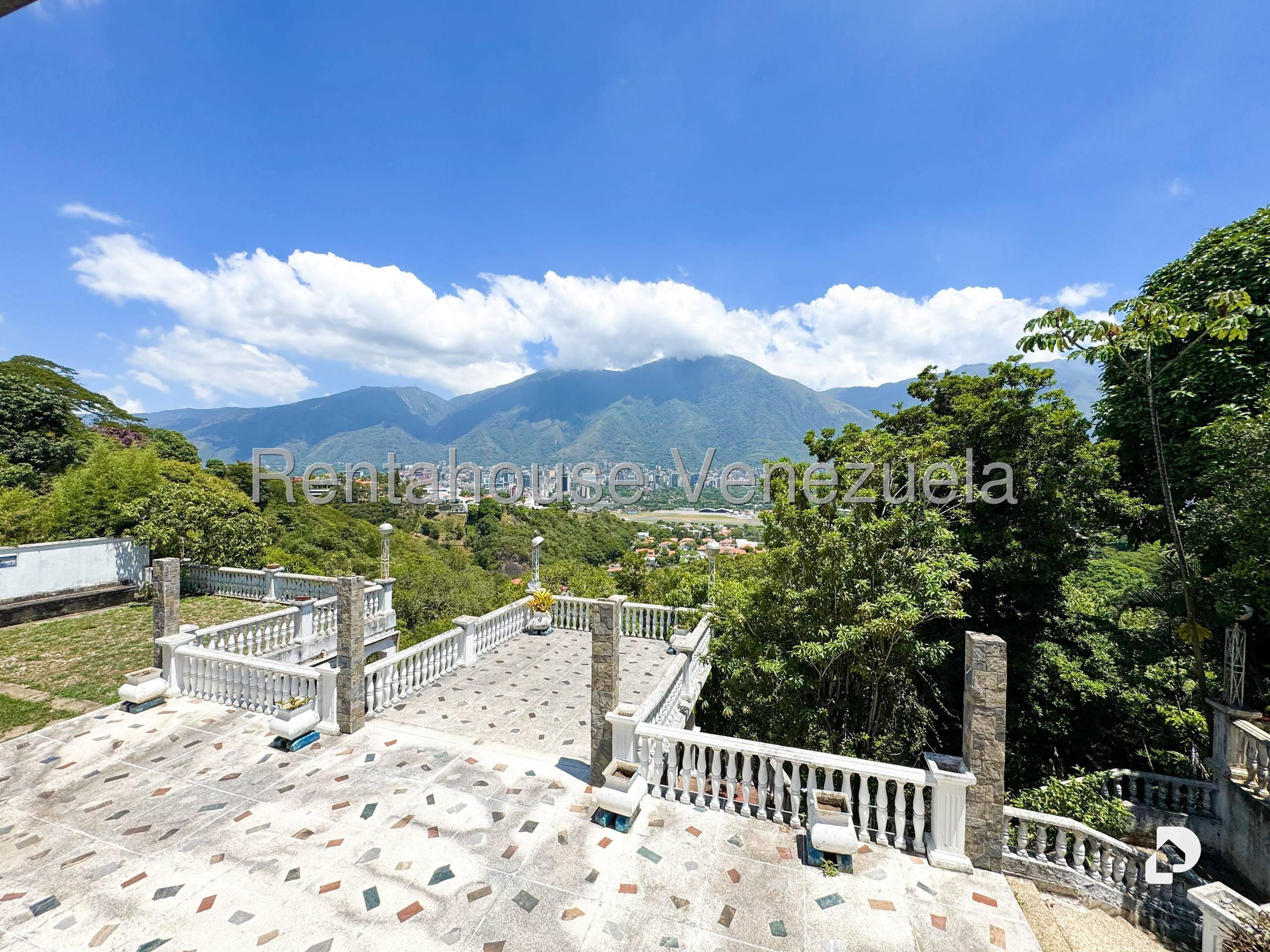 Casa en Lomas del Mirador, Caracas – 73