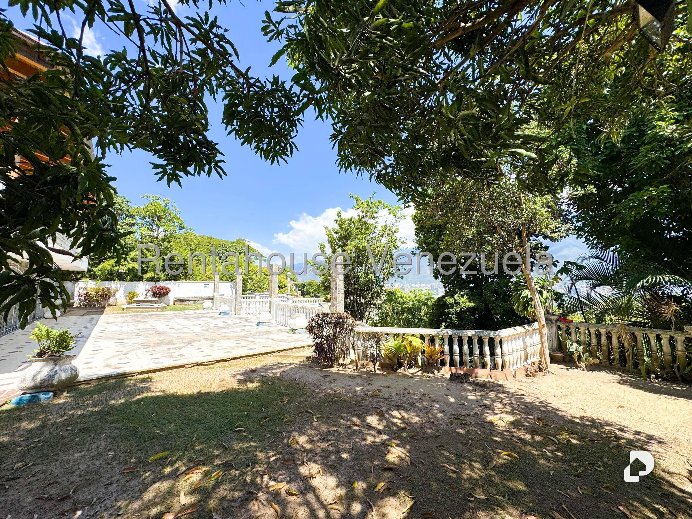 Casa en Lomas del Mirador, Caracas – 47
