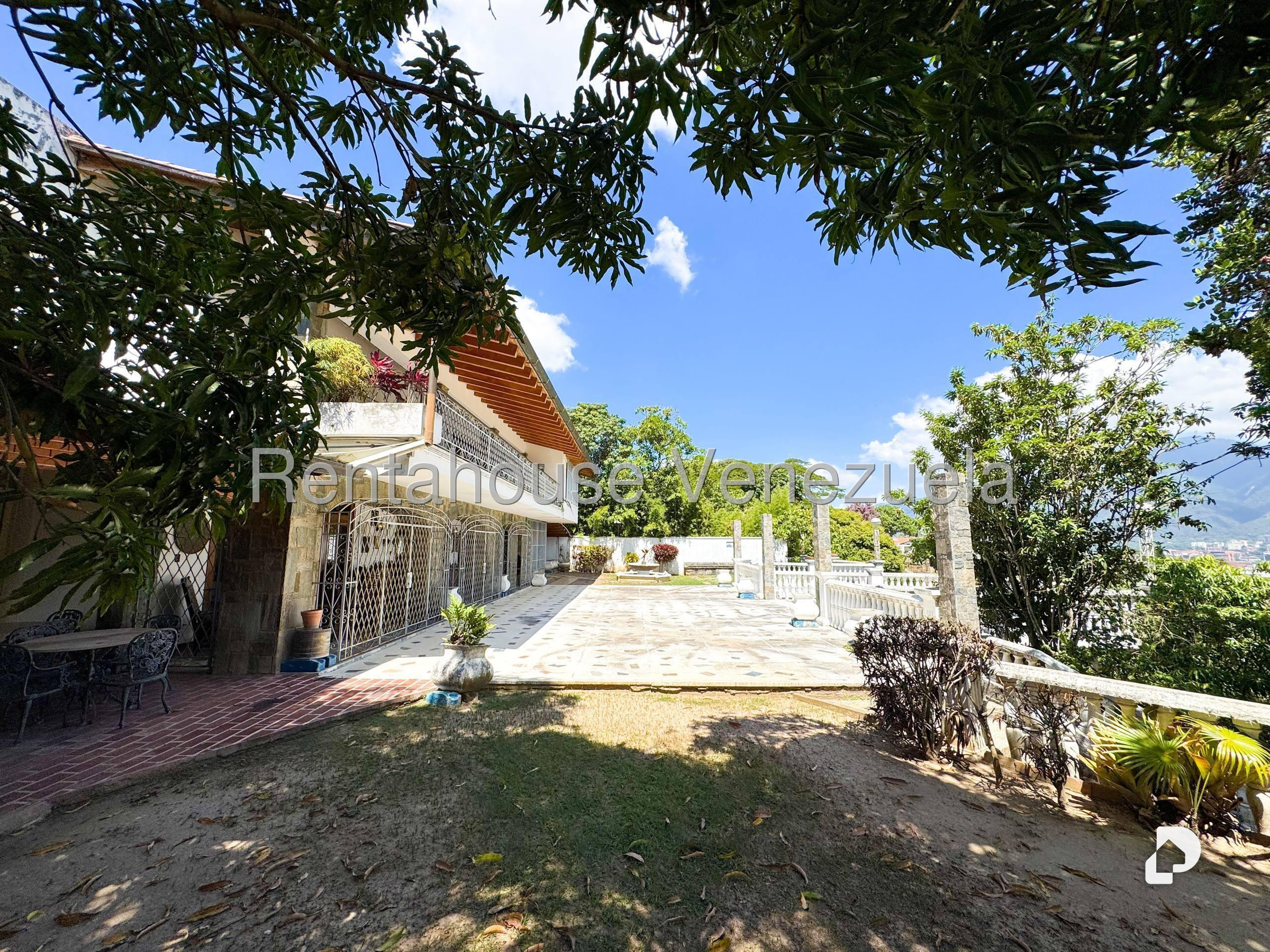 Casa en Lomas del Mirador, Caracas – 48