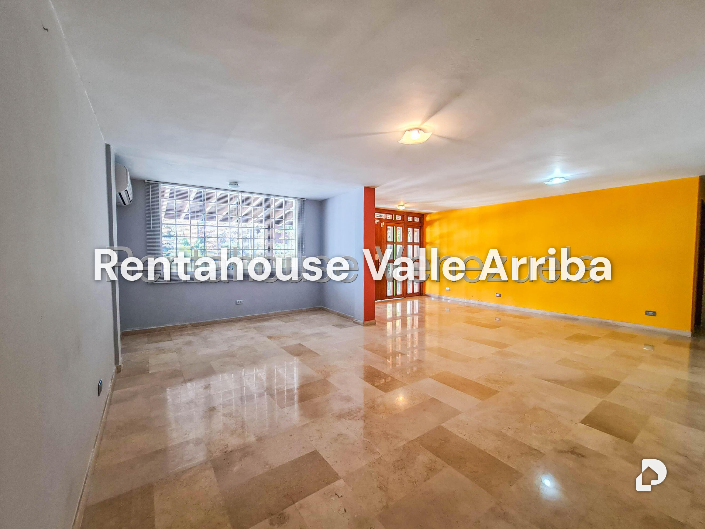 Casa en Cumbres de Curumo, Caracas – 14