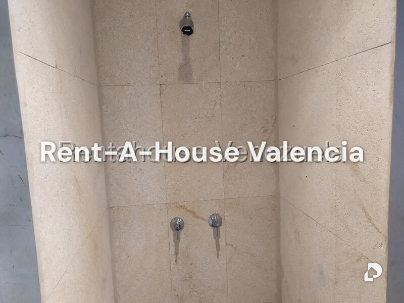 Casa en Guataparo, Valencia – 45