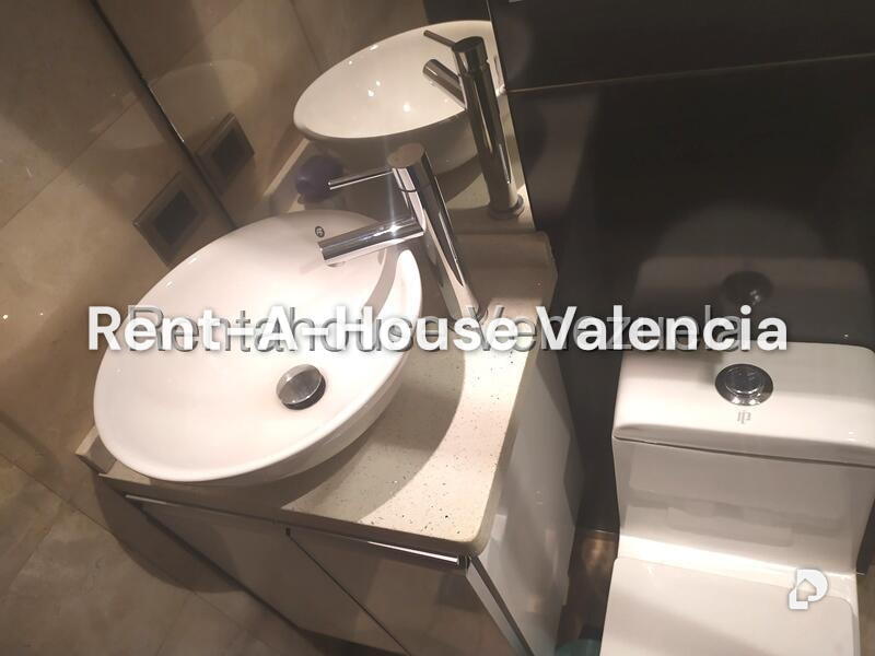 Casa en Guataparo, Valencia – 25
