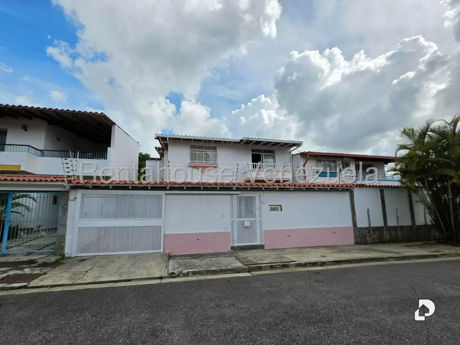 Casa en Macaracuay, Caracas – 1
