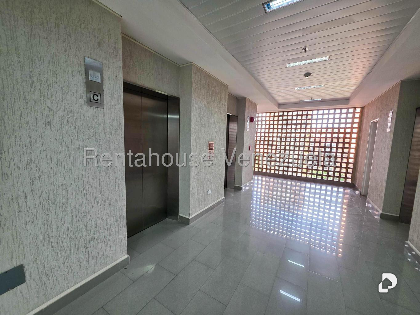 Oficina en Boleíta Norte, Caracas – 22