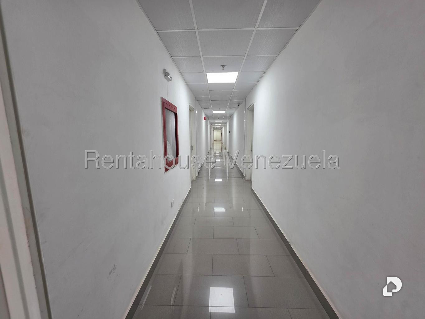 Oficina en Boleíta Norte, Caracas – 19
