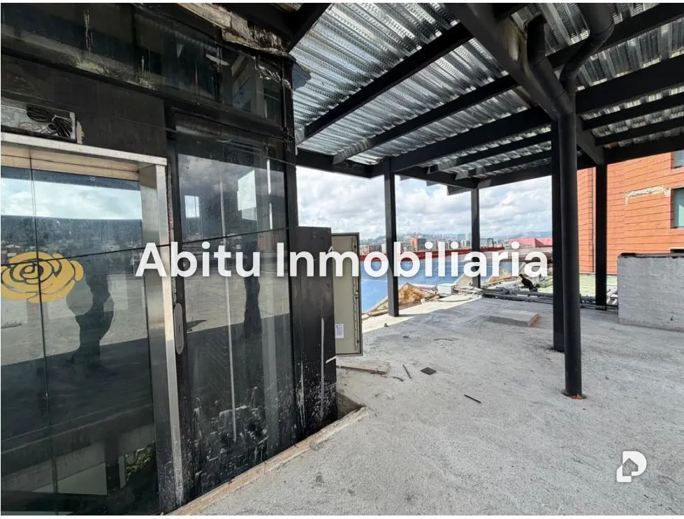 Local comercial en La Castellana, Caracas – 6