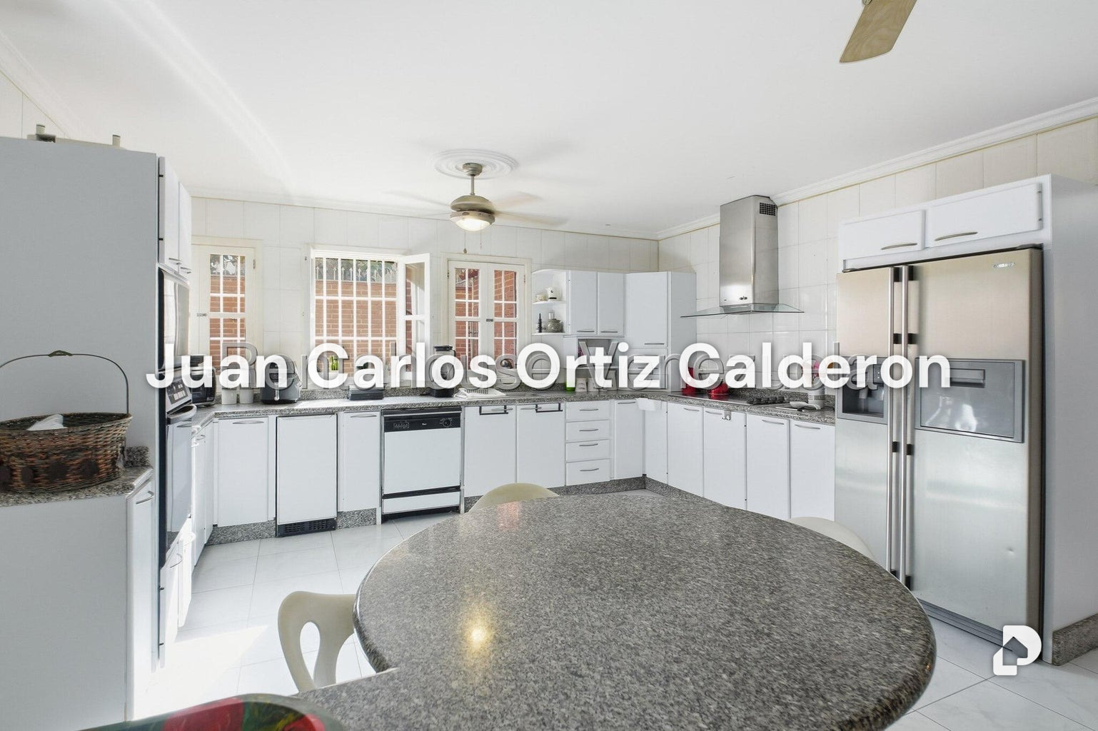 Casa en Los Naranjos (del Cafetal), Caracas – 9