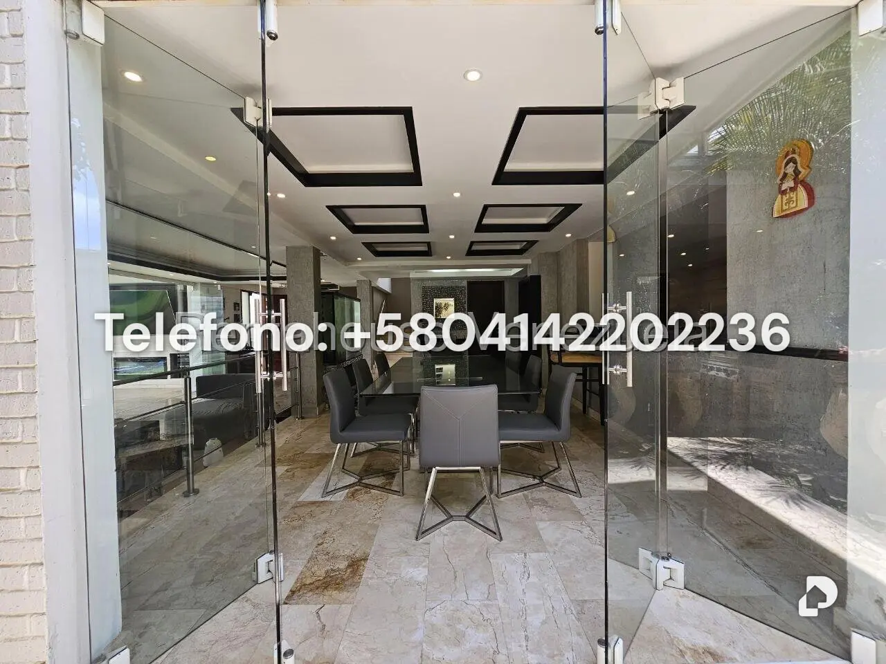 Casa en Lomas de La Lagunita, Caracas – 31