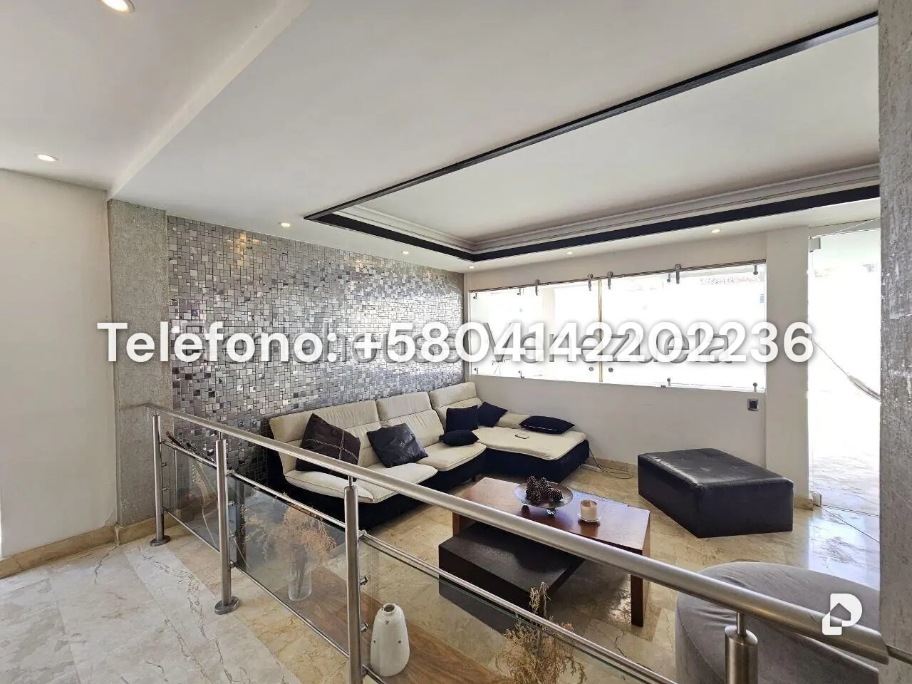 Casa en Lomas de La Lagunita, Caracas – 34