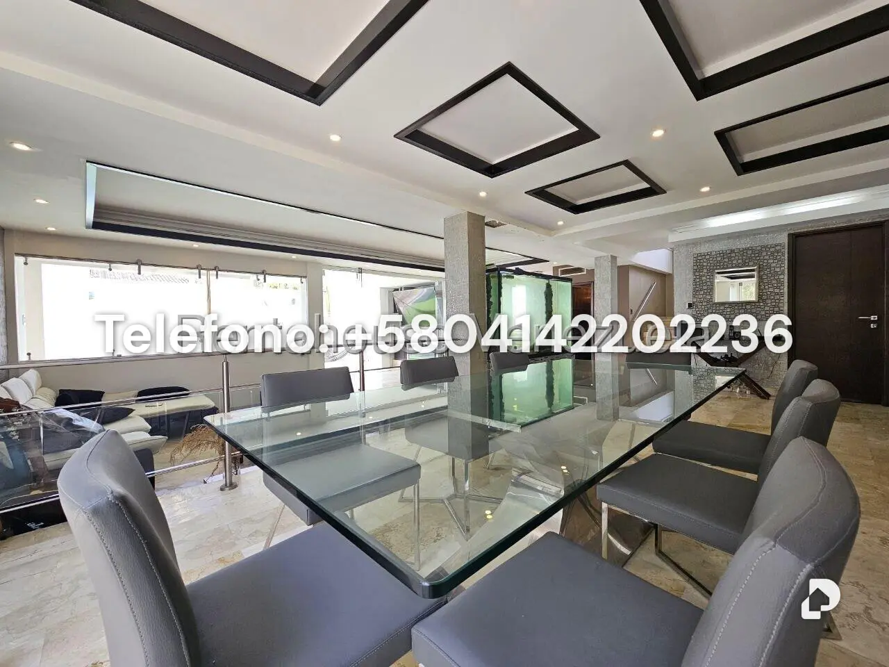Casa en Lomas de La Lagunita, Caracas – 32