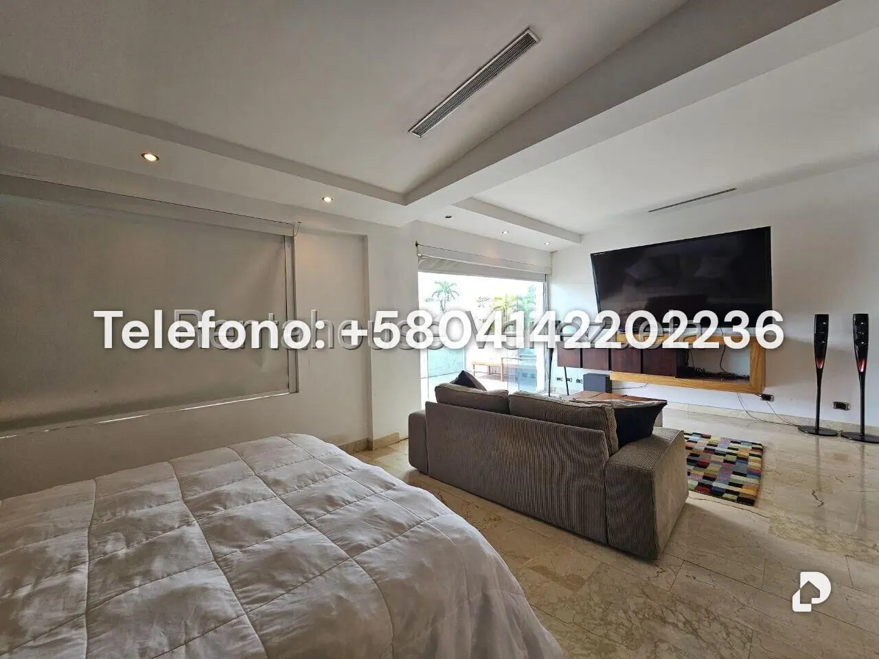 Casa en Lomas de La Lagunita, Caracas – 49