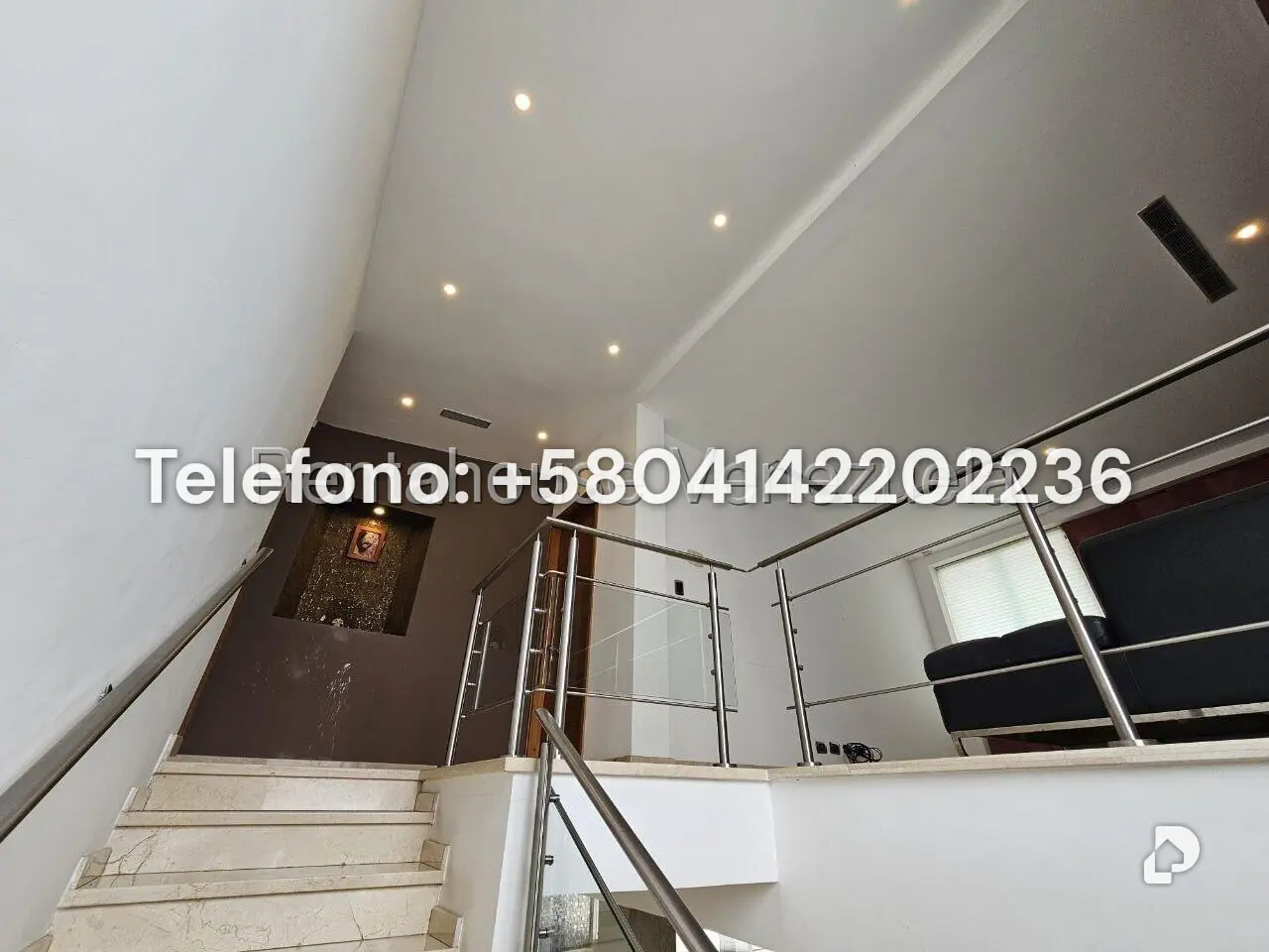 Casa en Lomas de La Lagunita, Caracas – 44