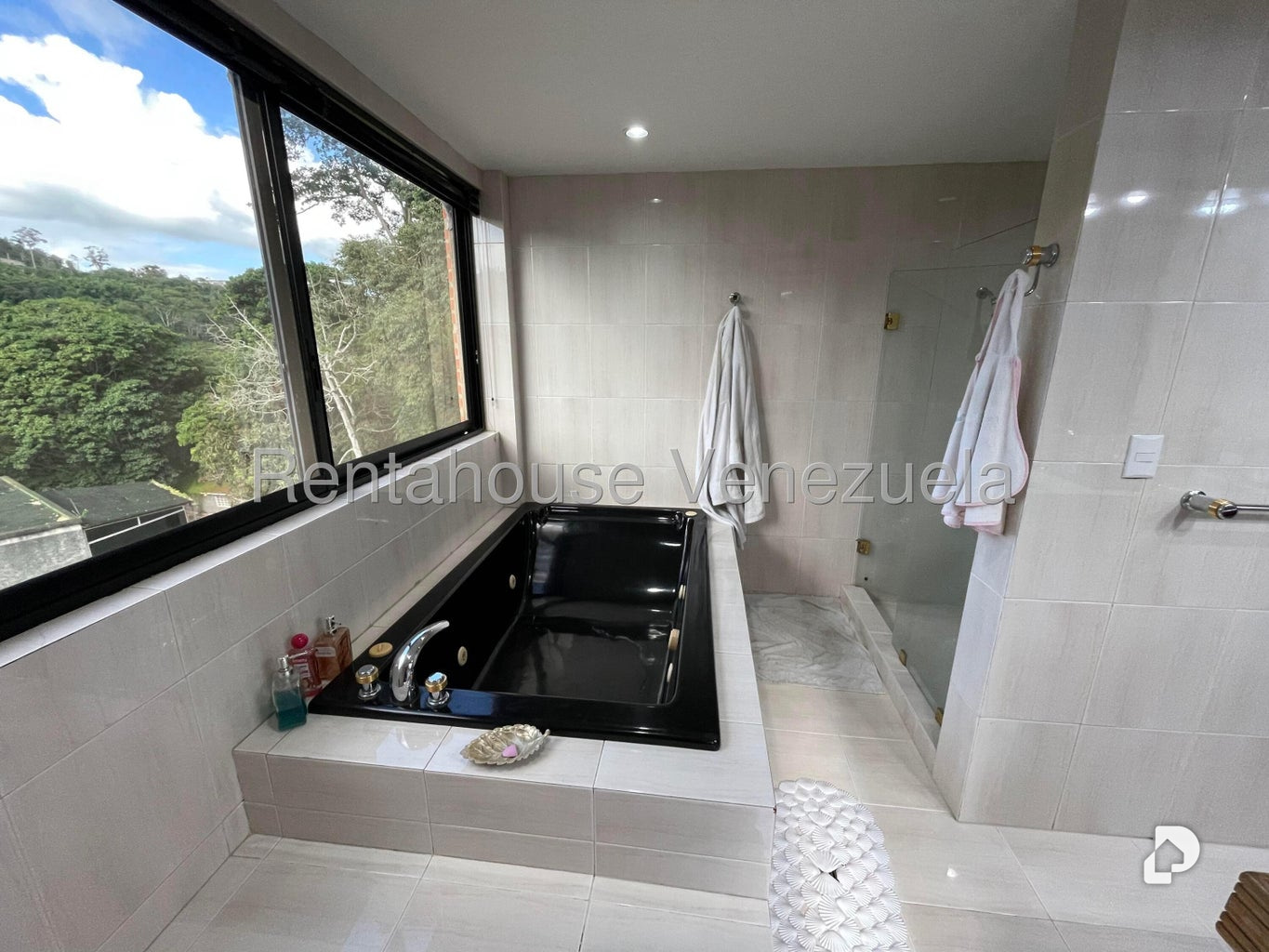 Casa en Corralito, Caracas – 24