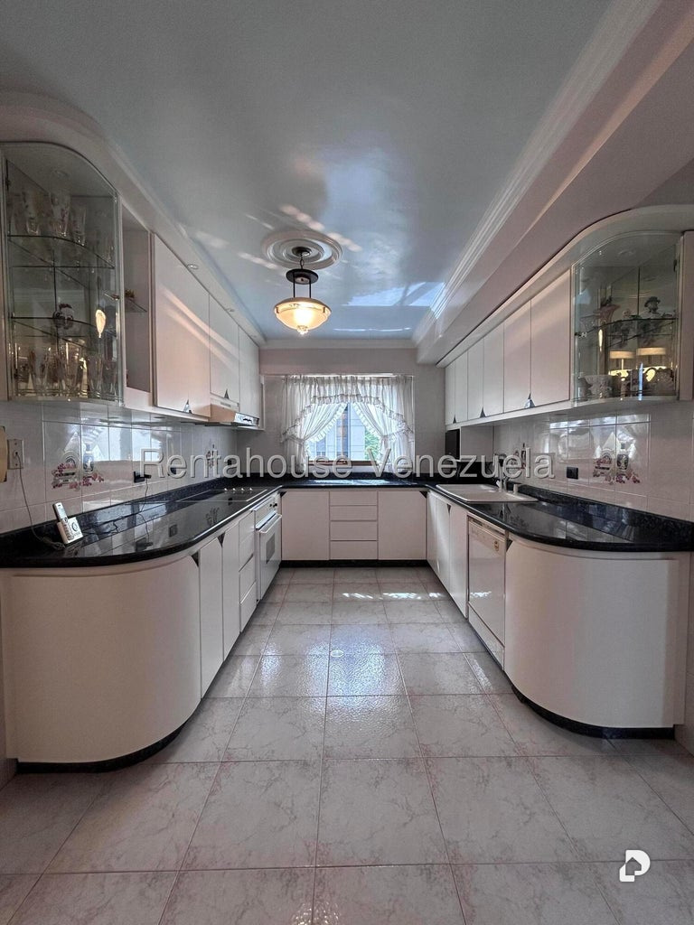 Apartamento en Terrazas del Ávila, Caracas – 6