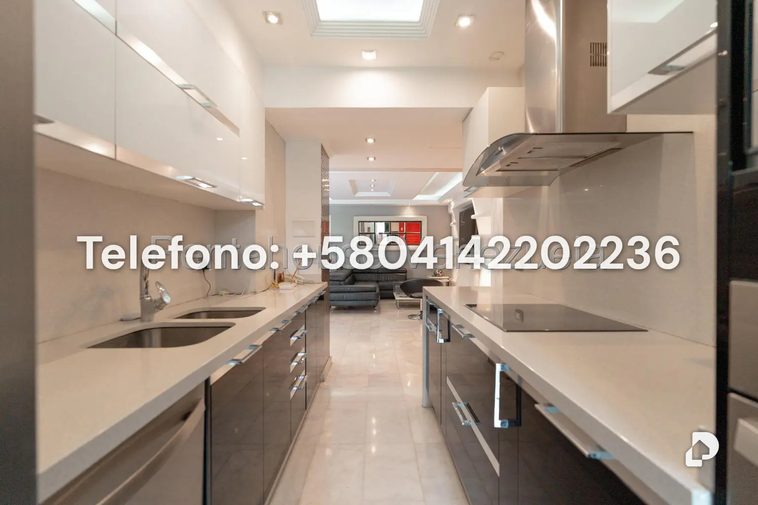 Apartamento en El Rosal, Caracas – 12