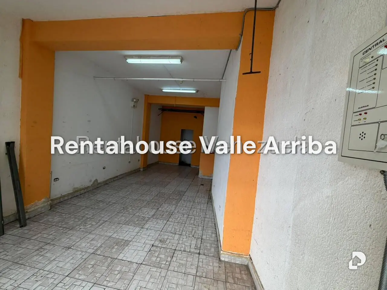 Local comercial en Parroquia Altagracia, Caracas – 8