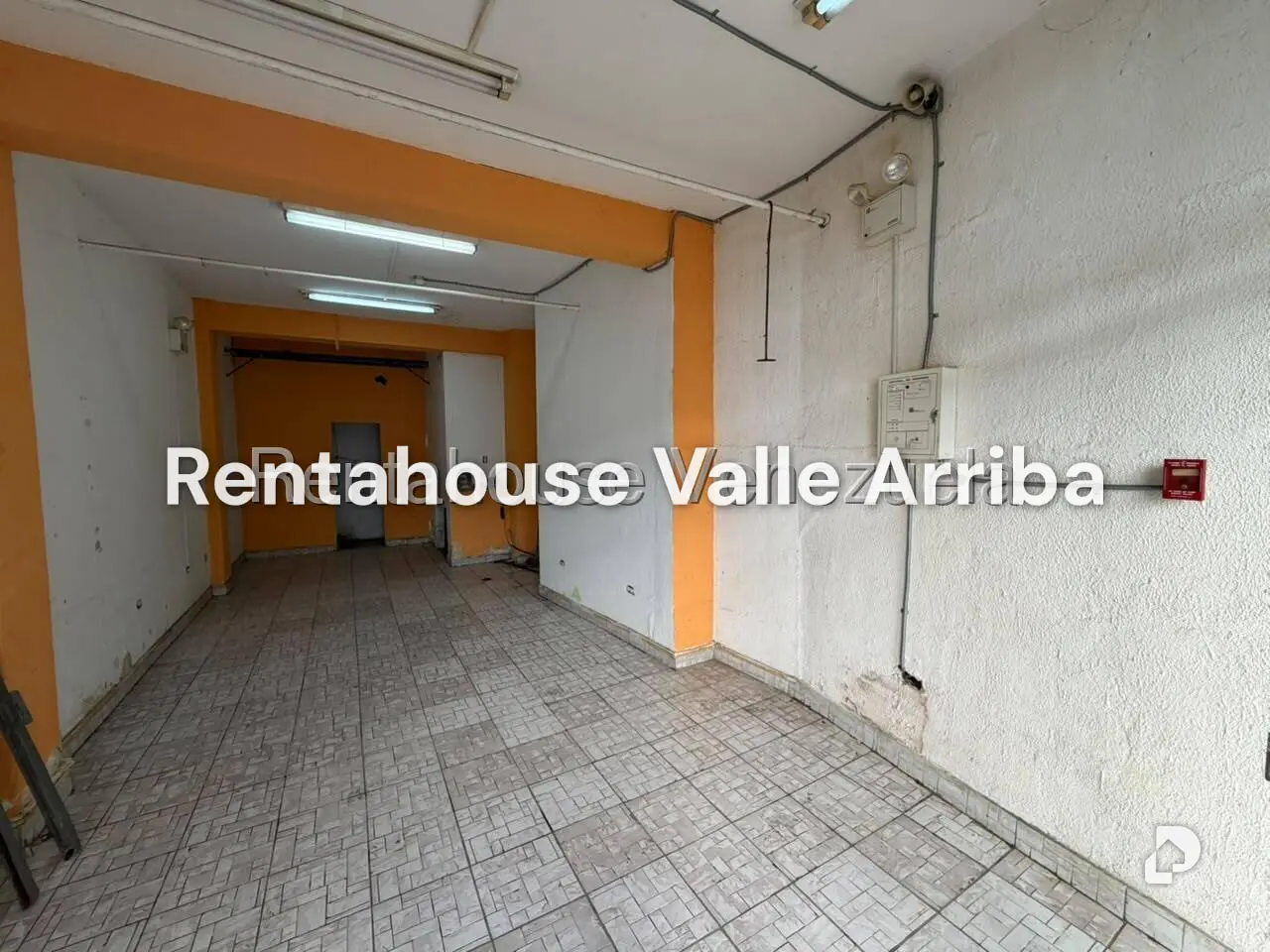 Local comercial en Parroquia Altagracia, Caracas – 9