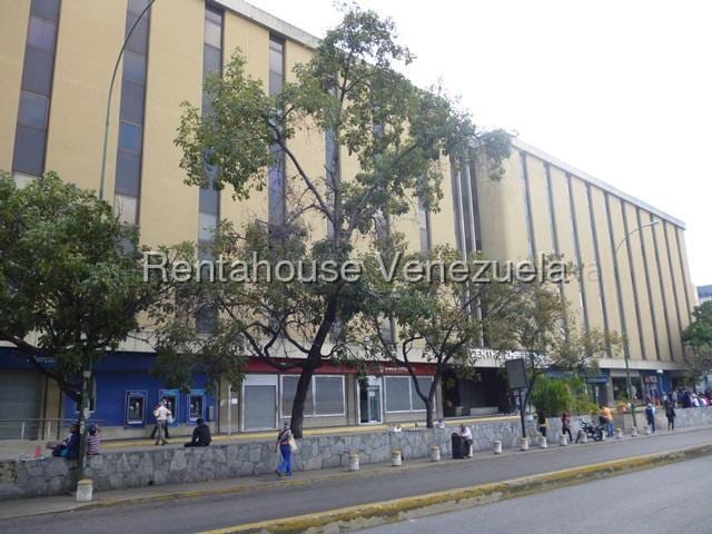 Oficina en Los Ruices, Caracas - 1