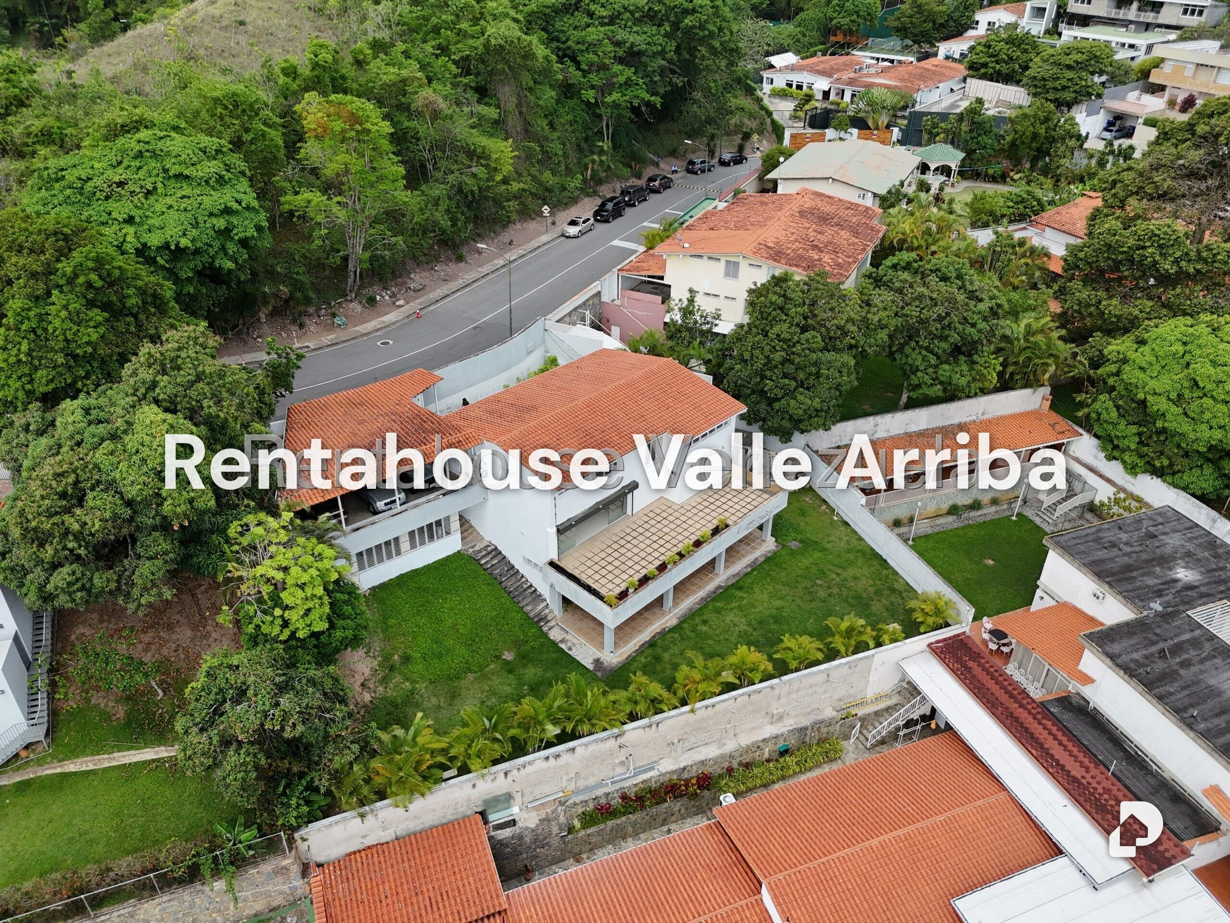 Casa en Cumbres de Curumo, Caracas – 3
