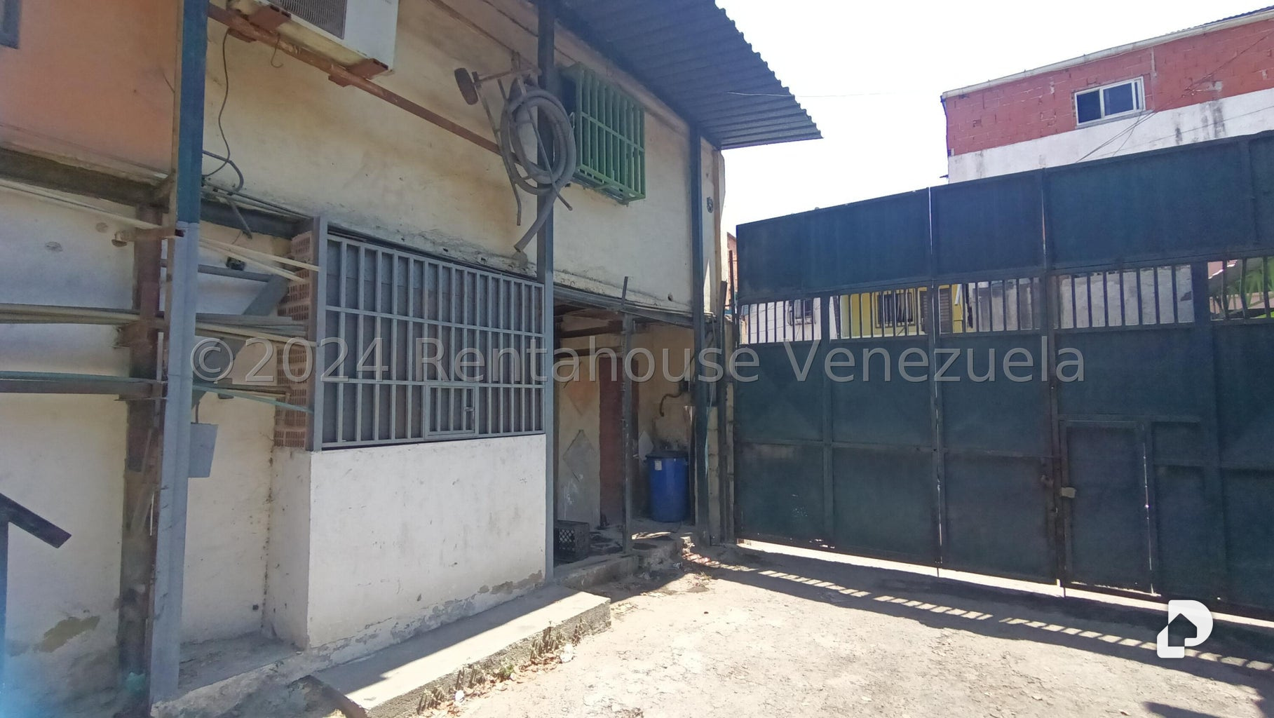Local comercial en Catia, Caracas – 11