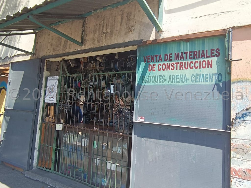 Local comercial en Catia, Caracas - 1