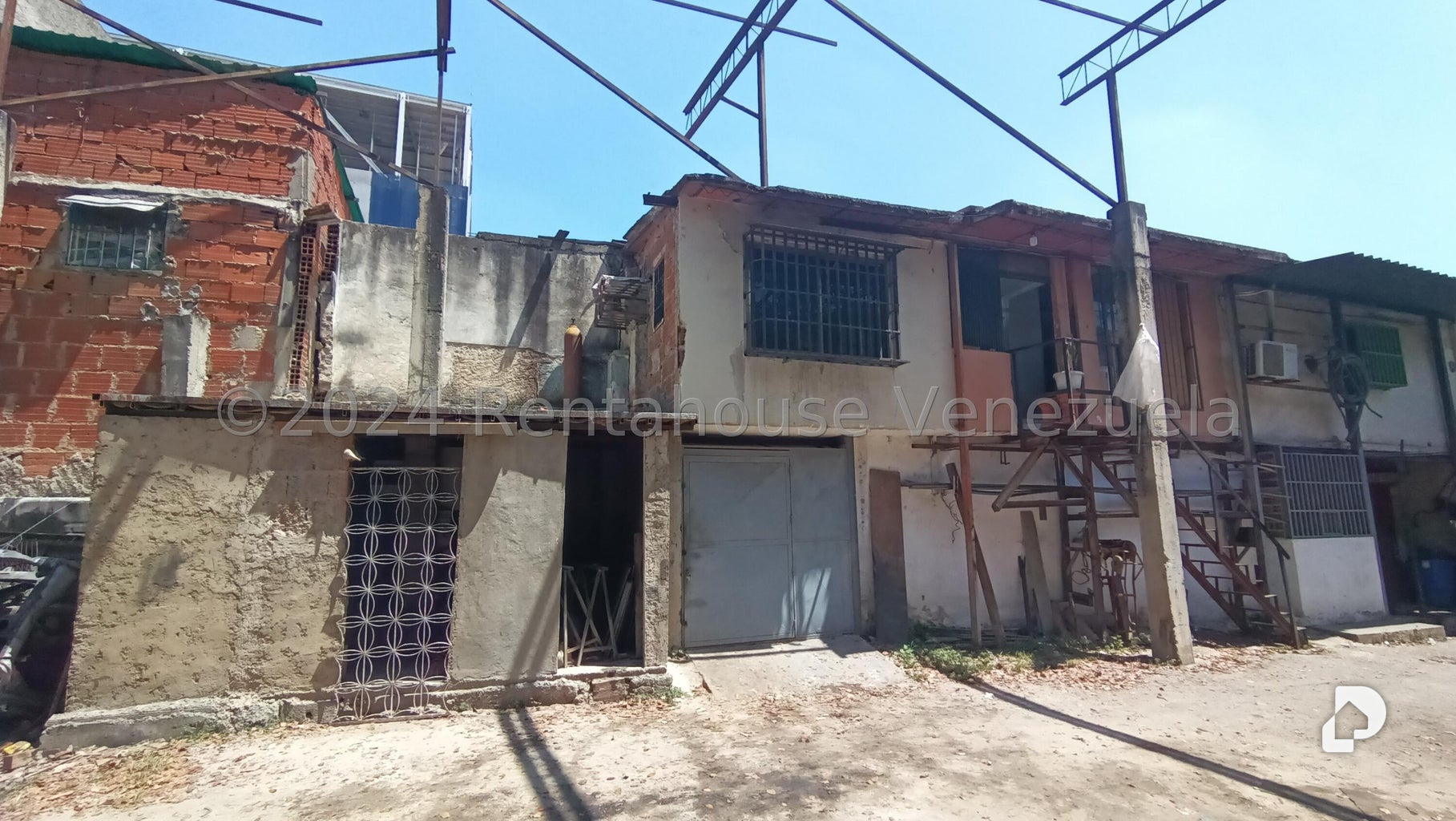 Local comercial en Catia, Caracas – 13