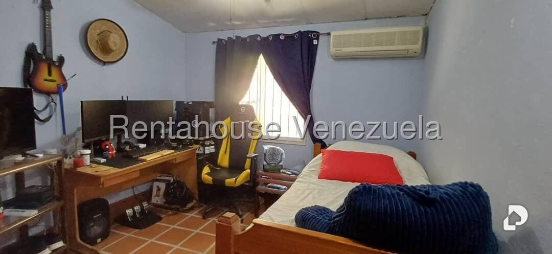 Casa en Caicaguana, Caracas – 20