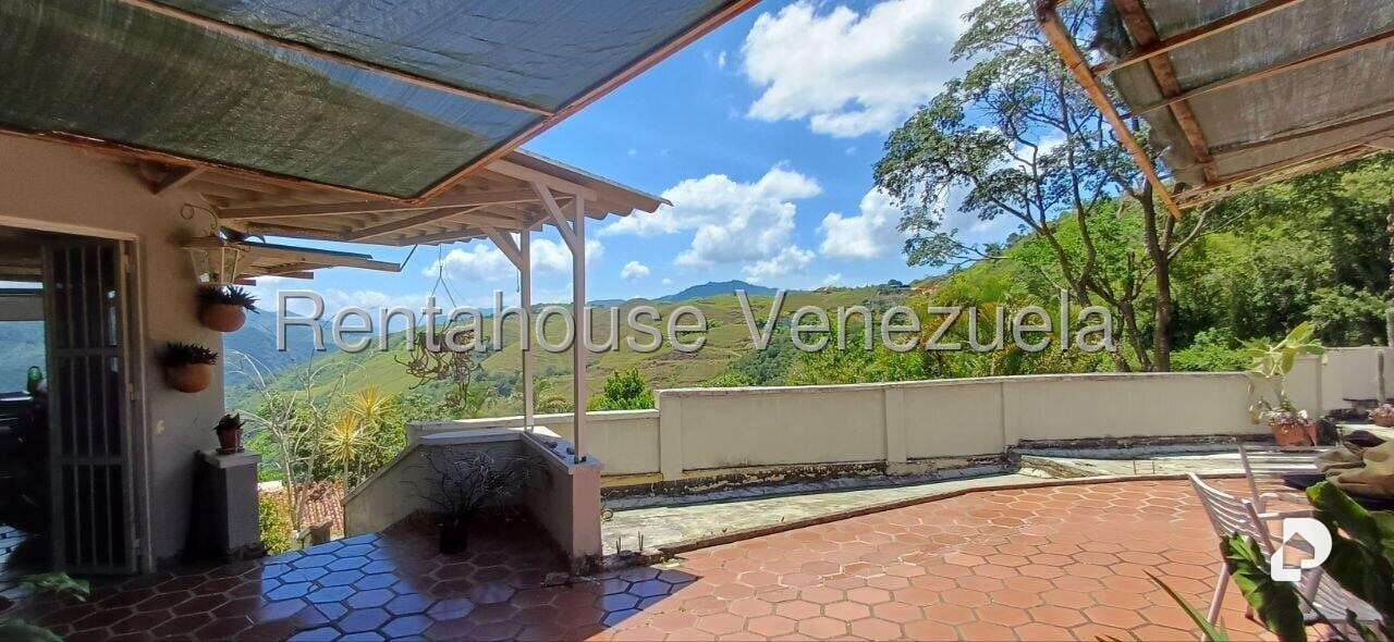 Casa en Caicaguana, Caracas – 28