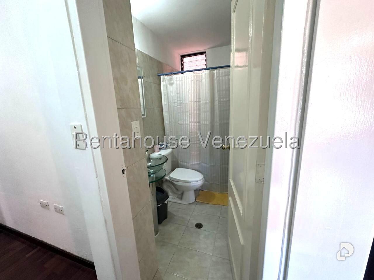 Apartamento en Colinas de La Tahona, Caracas – 24