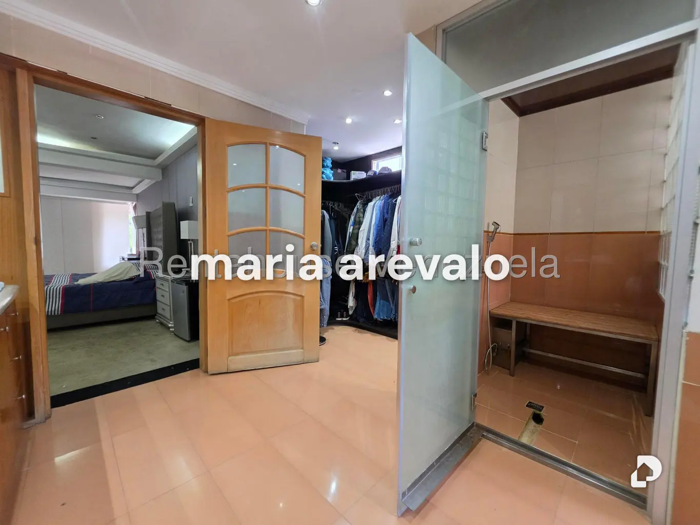 Casa en El Cafetal, Caracas – 24