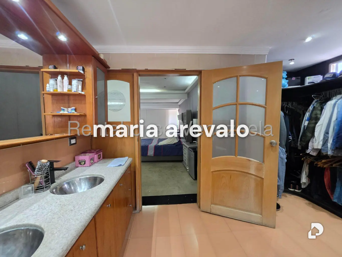 Casa en El Cafetal, Caracas – 25