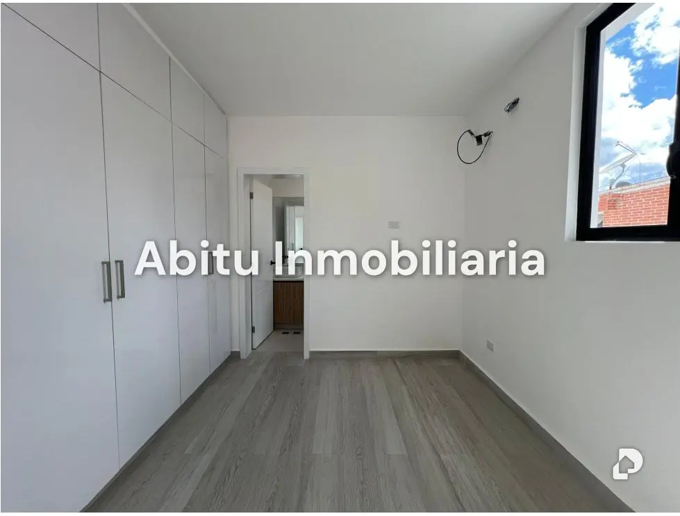 Casa en El Cafetal, Caracas – 32