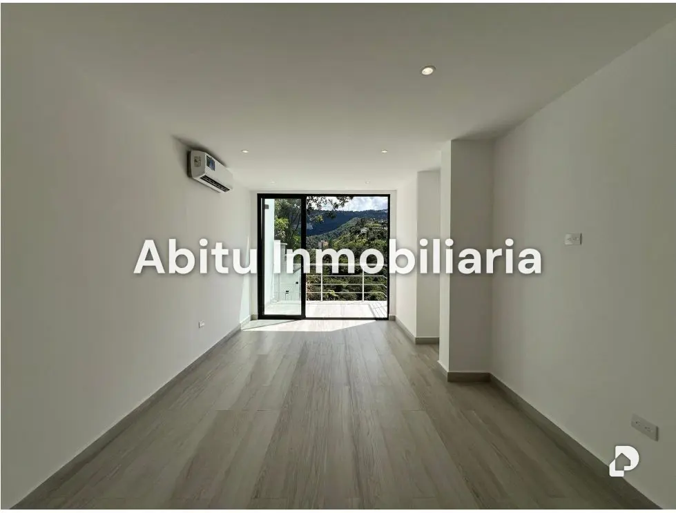Casa en El Cafetal, Caracas – 34
