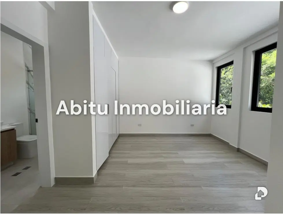 Casa en El Cafetal, Caracas – 33