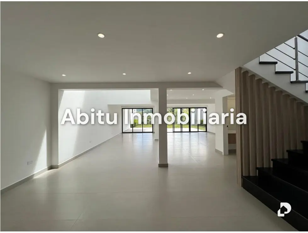Casa en El Cafetal, Caracas – 22