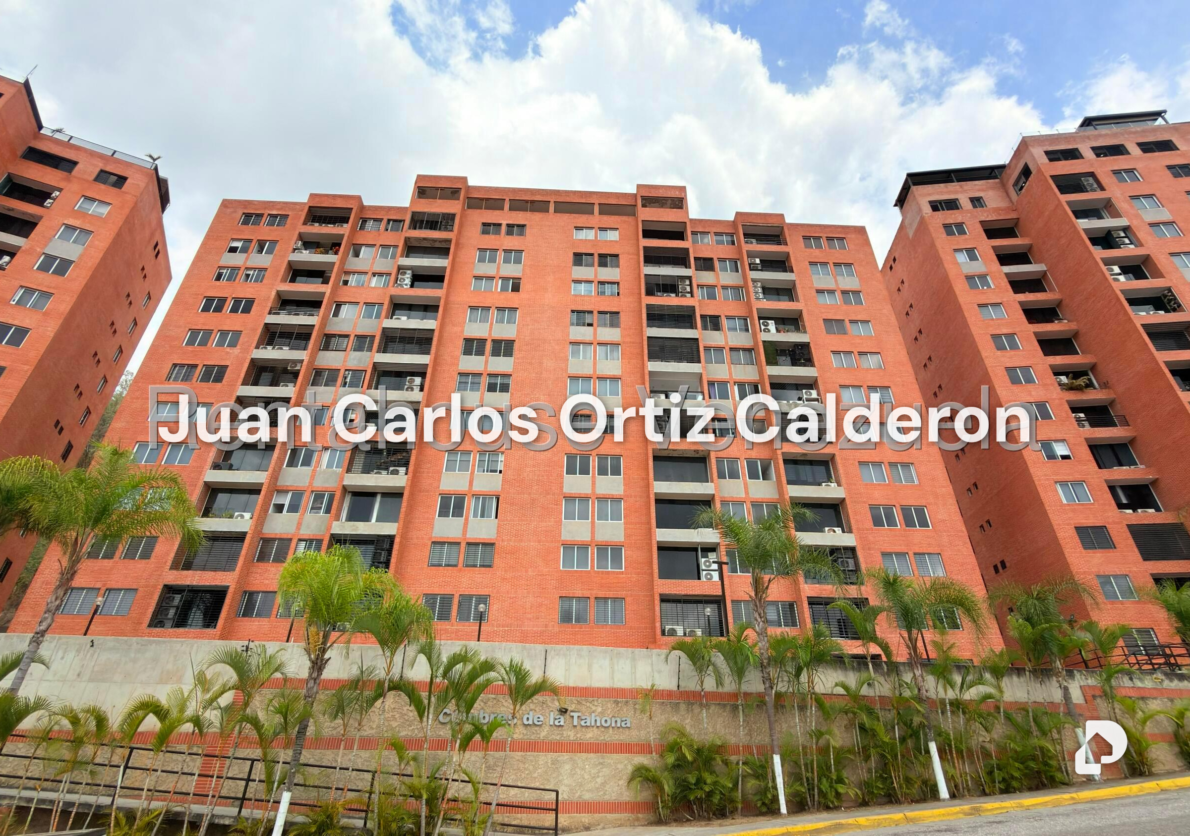 Apartment in Colinas de La Tahona, Caracas – 1