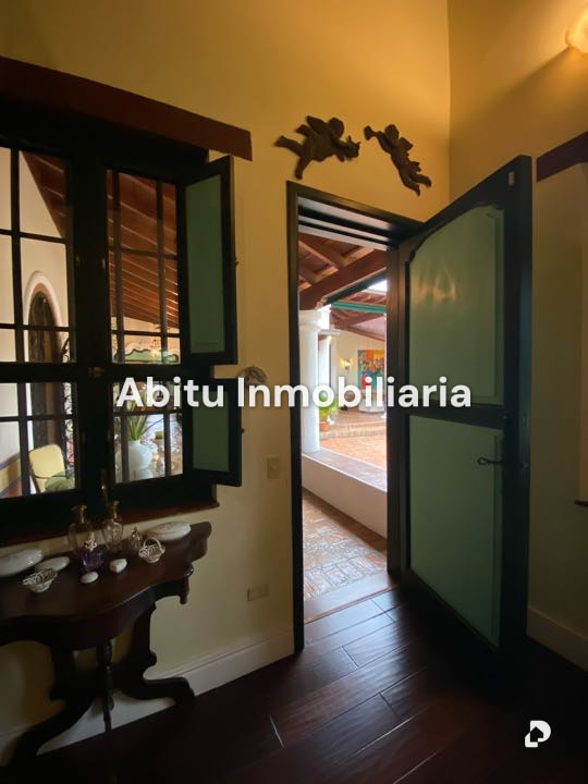 House in Los Chorros, Caracas – 4