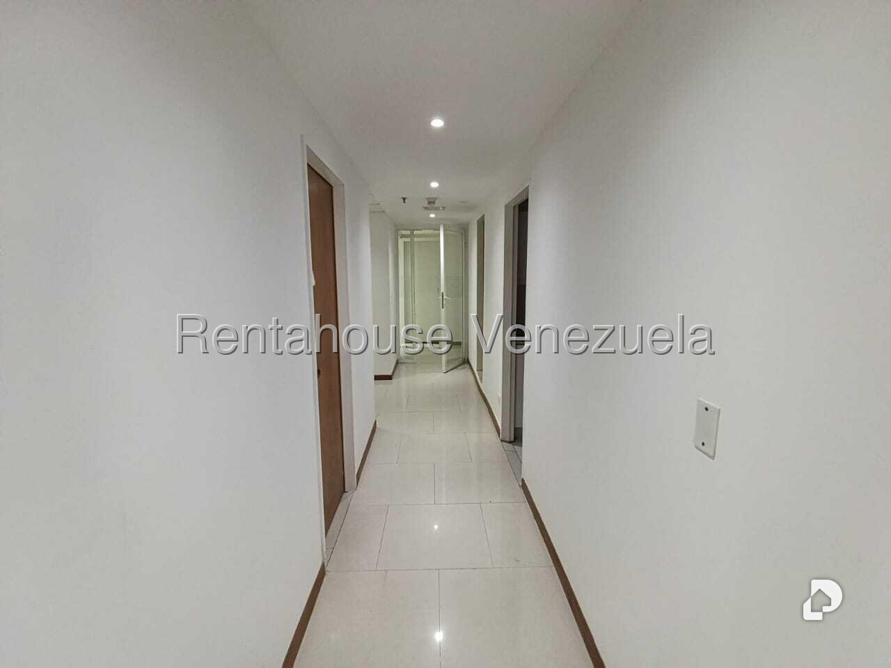 Oficina en El Bosque, Caracas