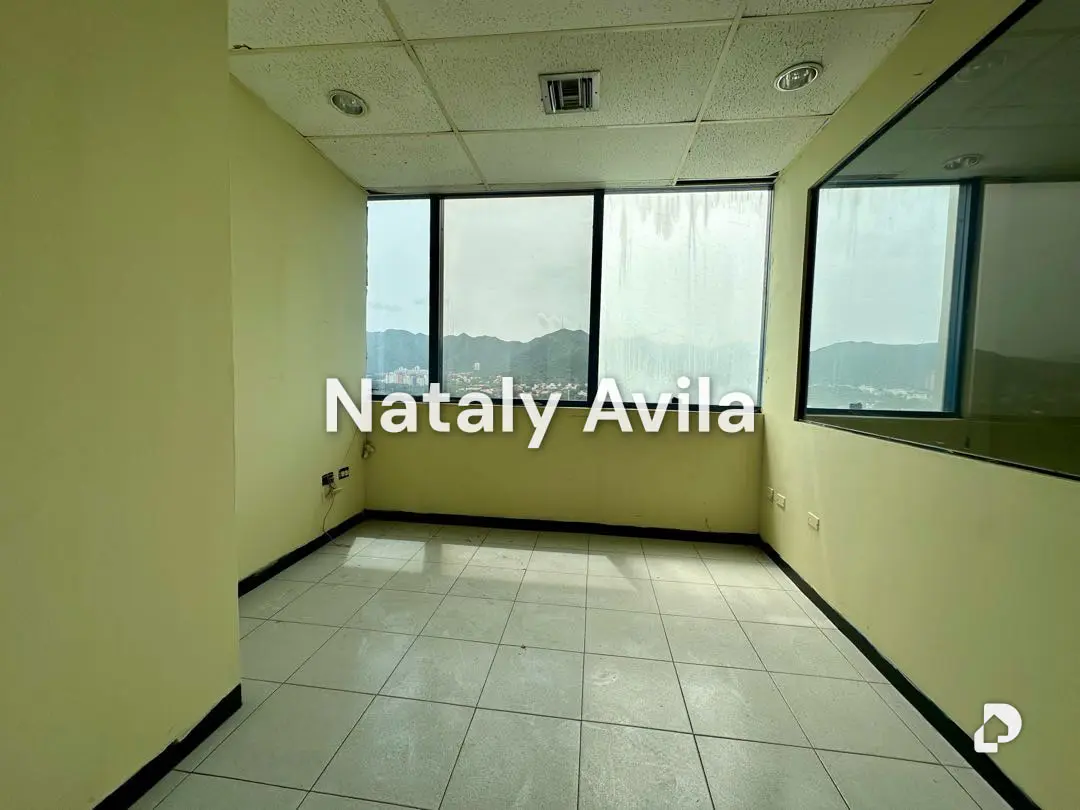 Oficina en Av. Bolívar Norte, Valencia – 4