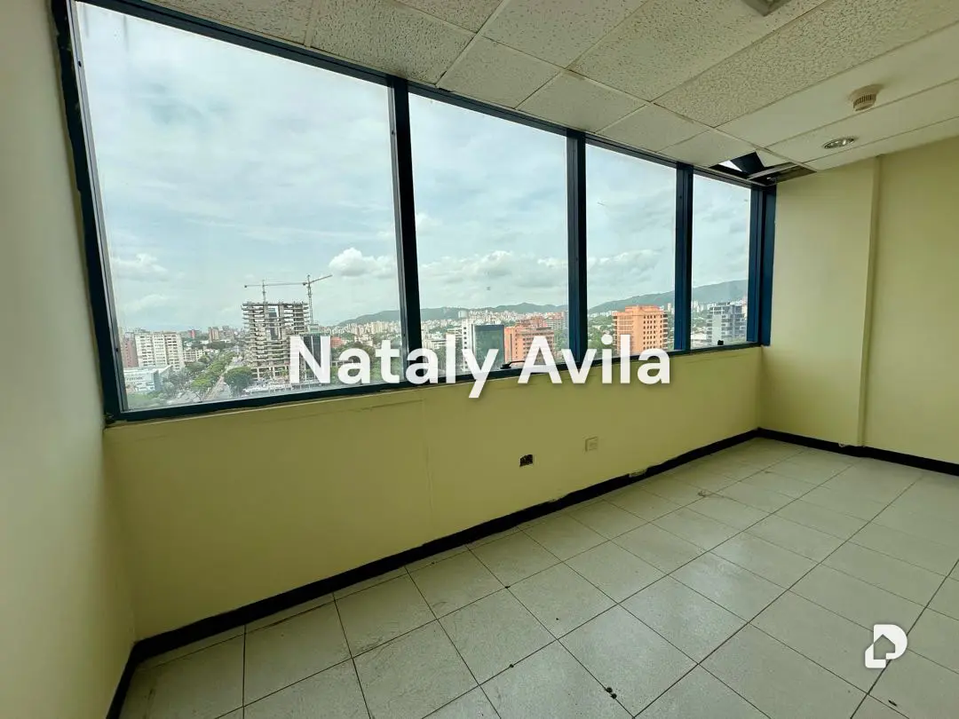 Oficina en Av. Bolívar Norte, Valencia – 2