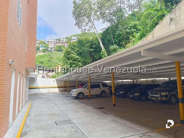 Apartamento en Los Chaguaramos, Caracas – 17