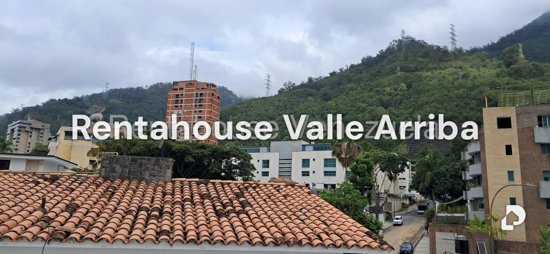 Casa en Altamira, Caracas – 15